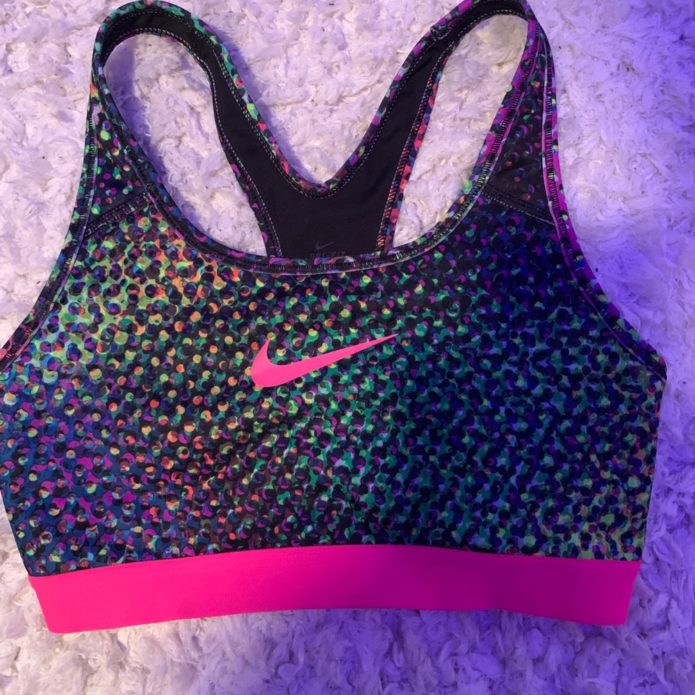 nike sports bra